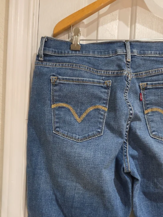 Levis 515 Women’s Blue Denim Capri Jeans Size 14 - Picture 11 of 13